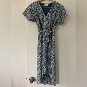 Preowned Sienna Sky Flutter Sleeve Faux Wrap Hi Lo Midi Floral Dress - XS